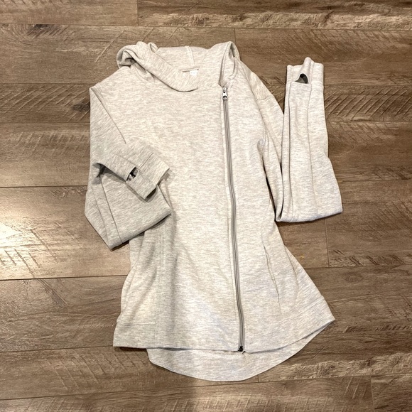 Grey workout zip up - Picture 1 of 3